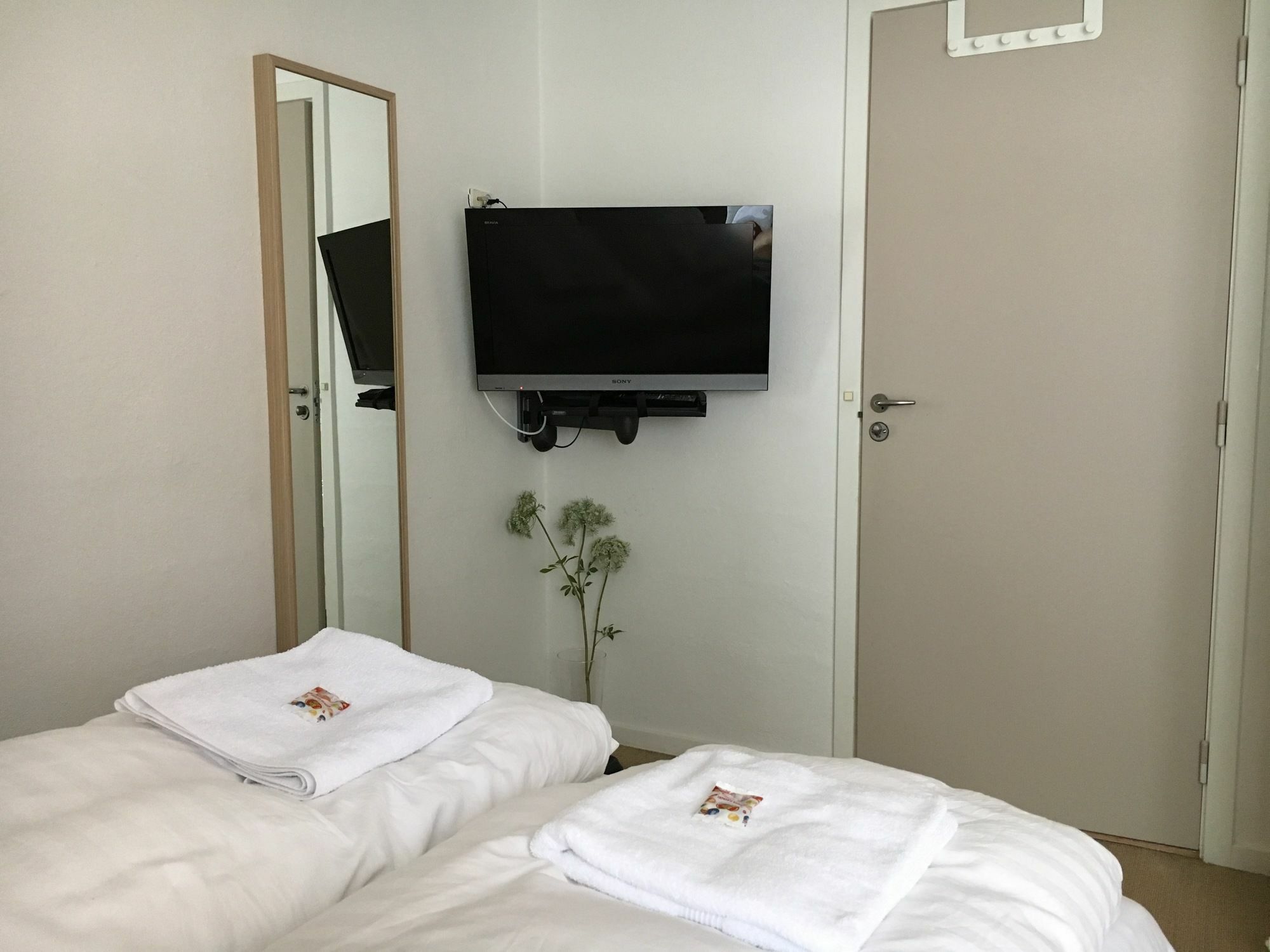 Helts B&B - Helts Guesthouse Хернинг Экстерьер фото